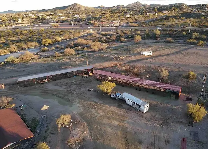 The Team Ropers Ranch House Wickenburg
